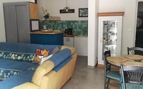L'Empire D'Essences Appartement